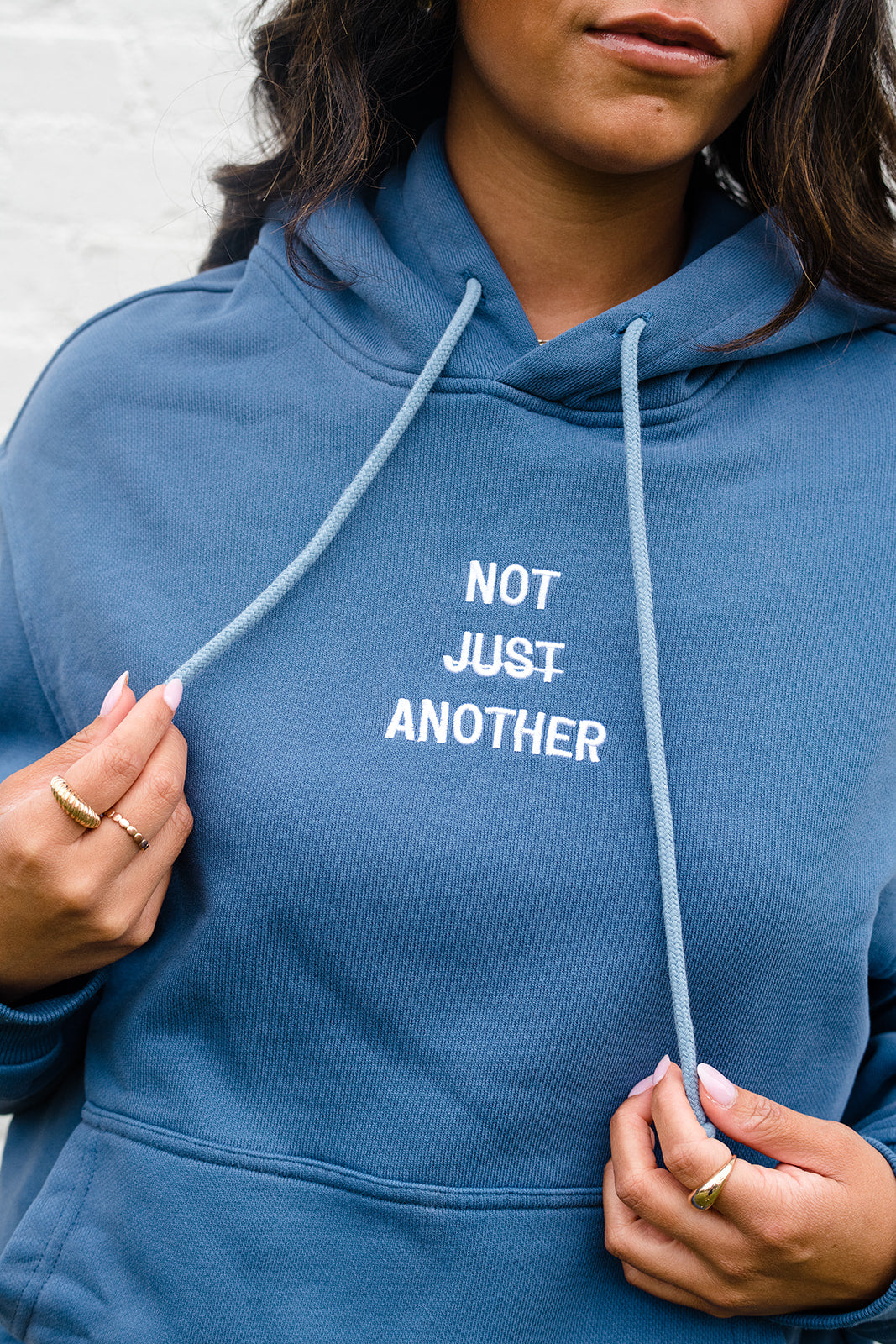 EMBROIDERED HOODIE