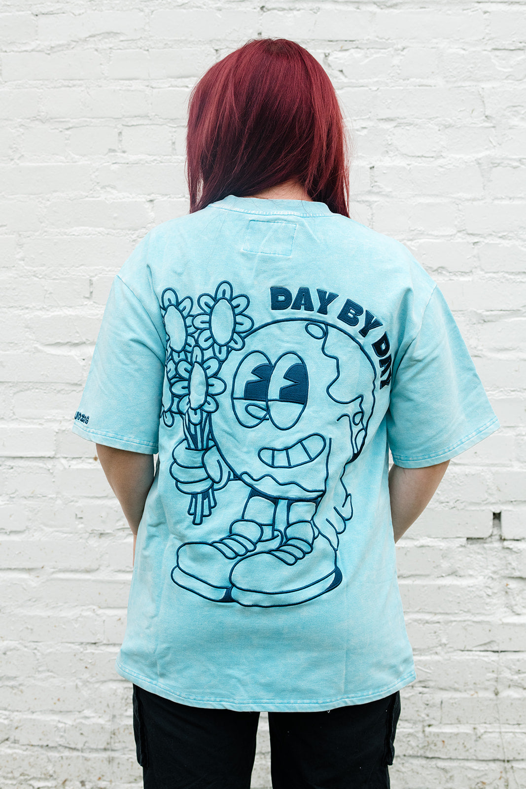 RELAXED FIT BLUE TEE